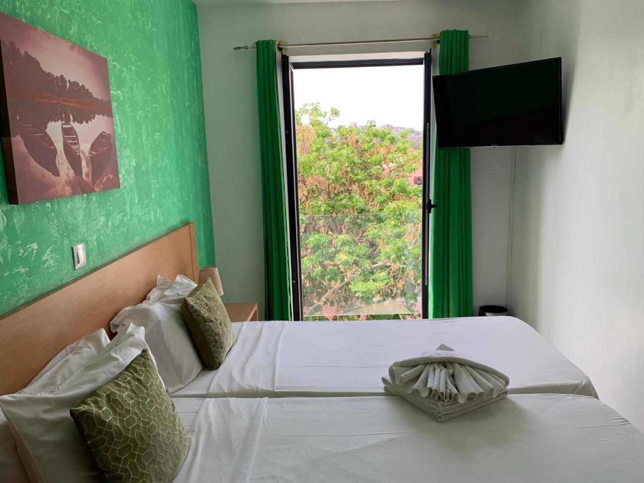 Deluxe Aparthotel プライア エクステリア 写真