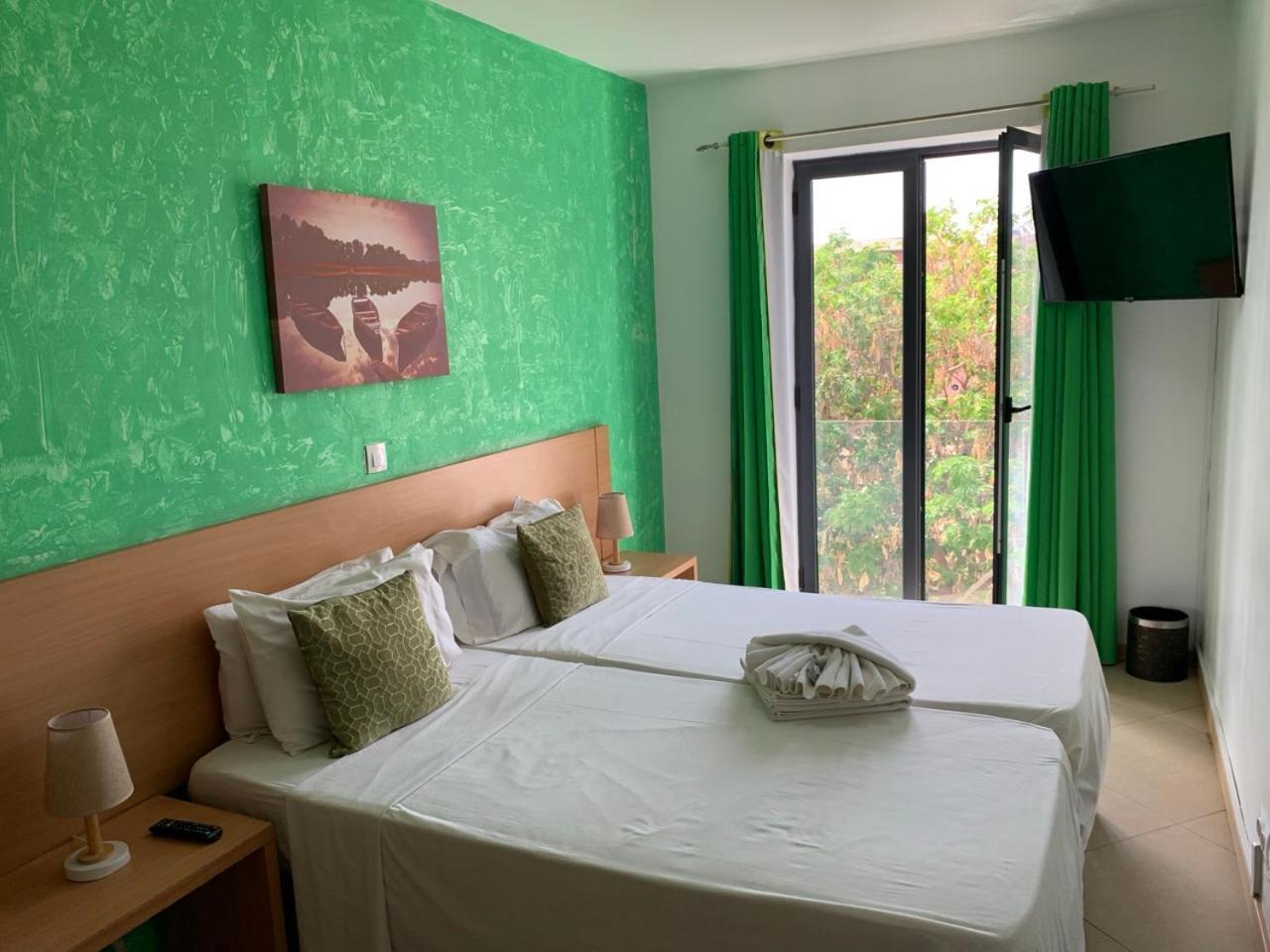 Deluxe Aparthotel プライア エクステリア 写真